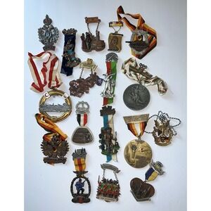 Vintage German Wanderung Medals Rare Lot of 17 Olympics Military 1970's Pictures